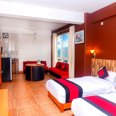 Hotel City Inn - Mountain View Pokhara Exteriör bild
