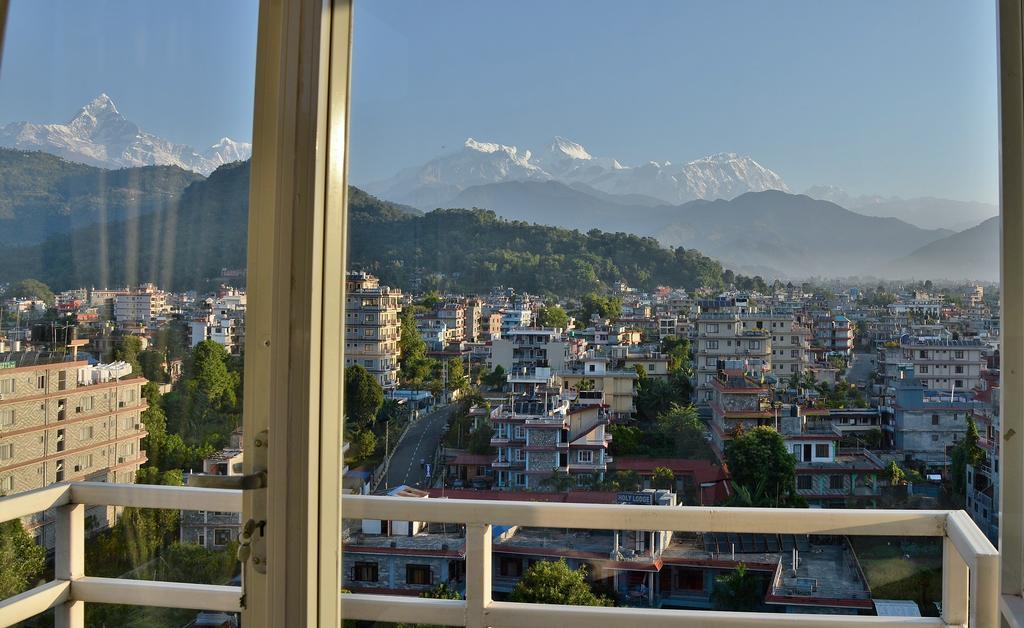 Hotel City Inn - Mountain View Pokhara Exteriör bild