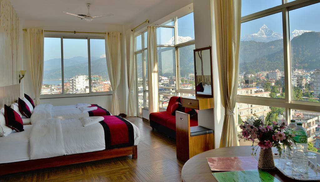 Hotel City Inn - Mountain View Pokhara Exteriör bild