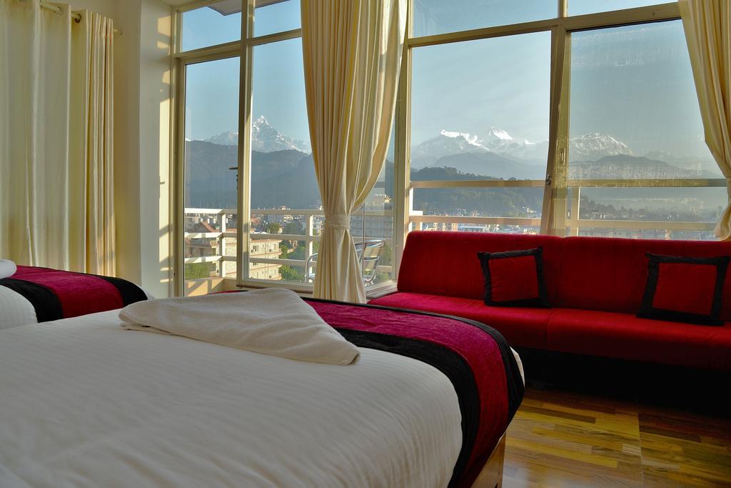 Hotel City Inn - Mountain View Pokhara Exteriör bild