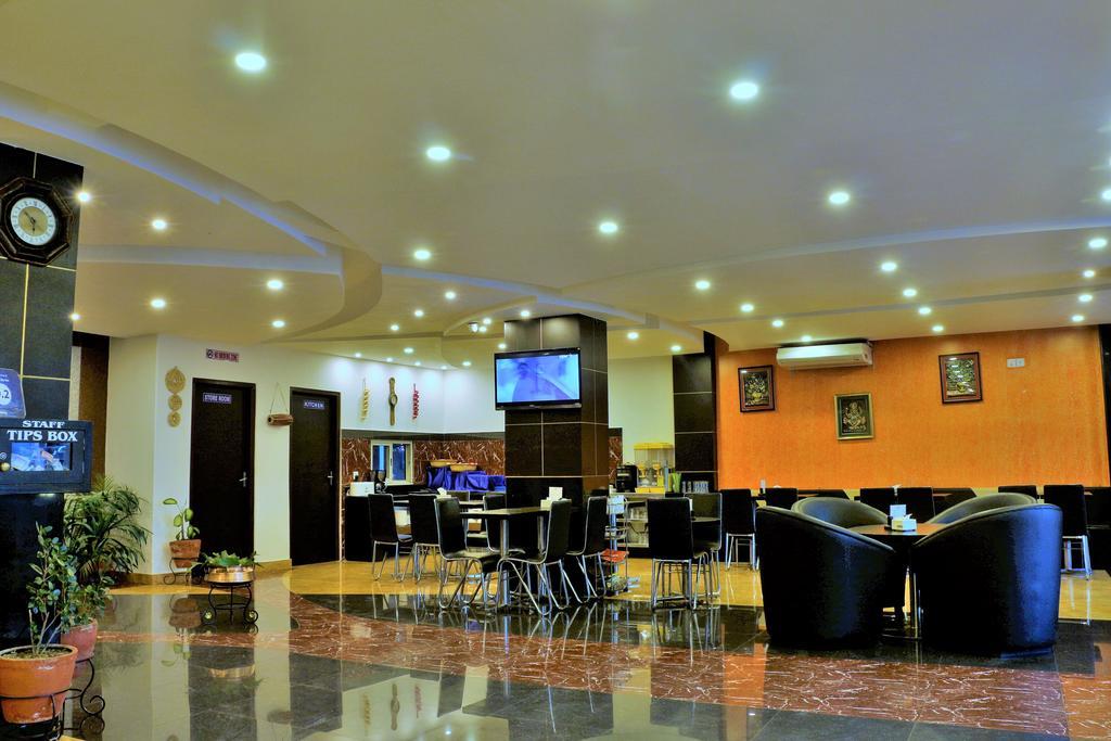 Hotel City Inn - Mountain View Pokhara Exteriör bild