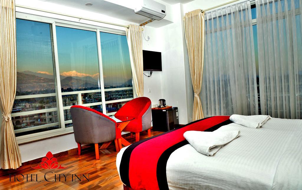 Hotel City Inn - Mountain View Pokhara Exteriör bild