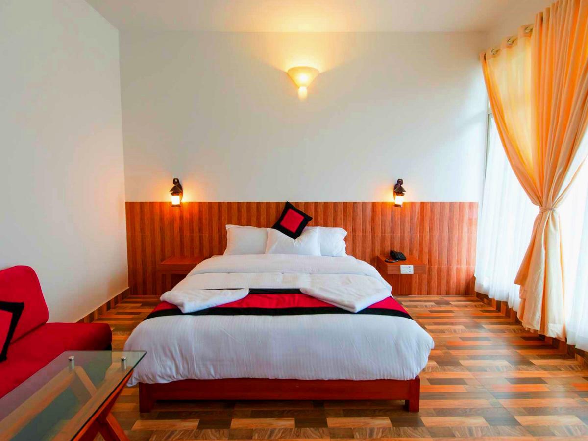 Hotel City Inn - Mountain View Pokhara Exteriör bild