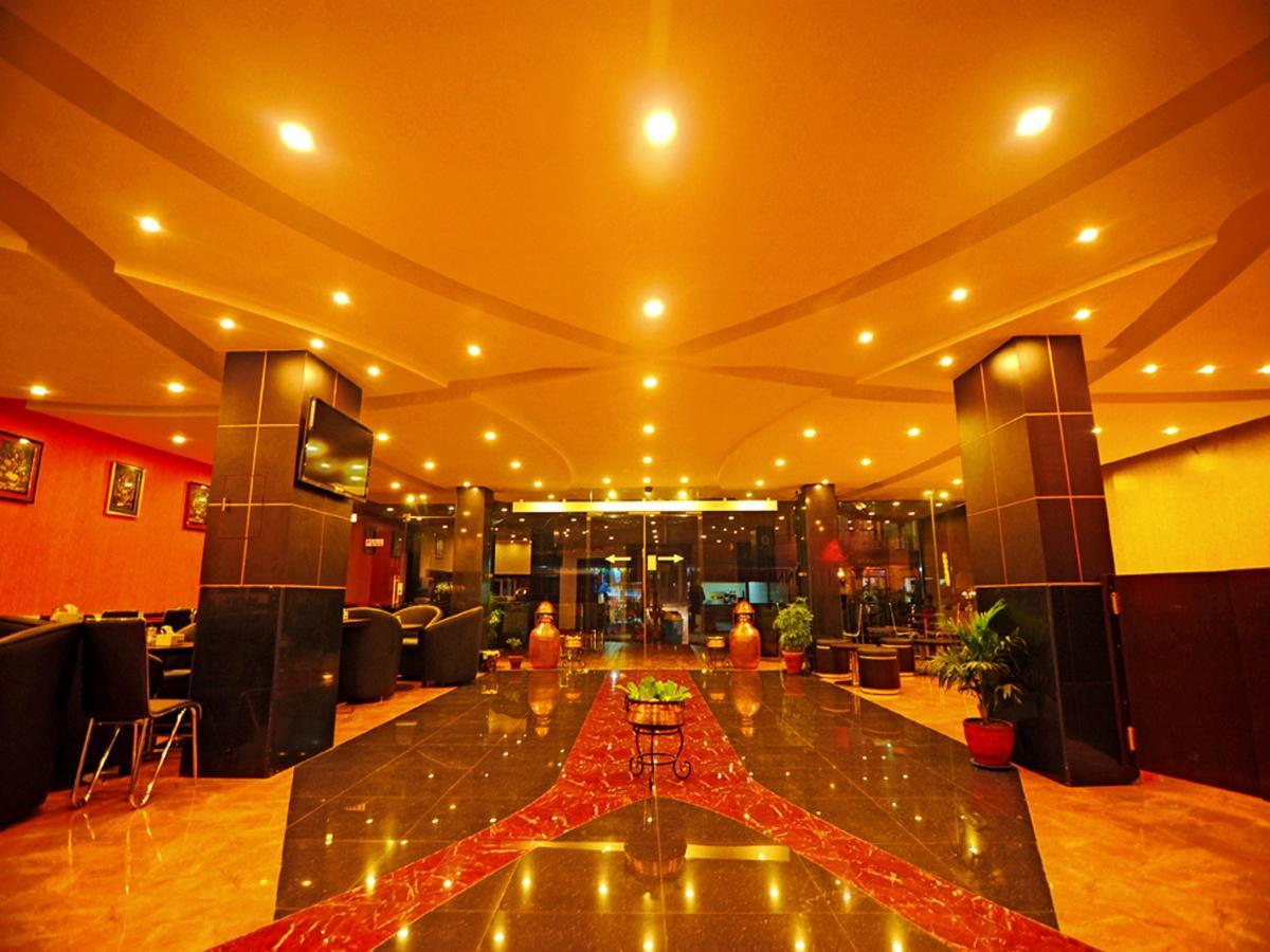 Hotel City Inn - Mountain View Pokhara Exteriör bild